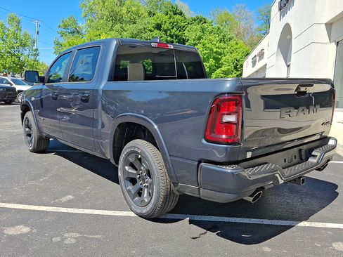 New 2026 RAM 1500 Big Horn AWD/4WD image 4