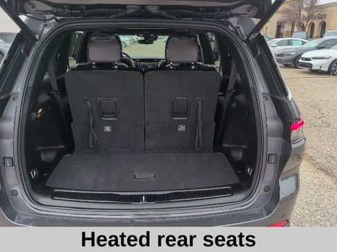 Used 2024 Jeep Grand Cherokee L Limited w/ Luxury Tech Group II image 22