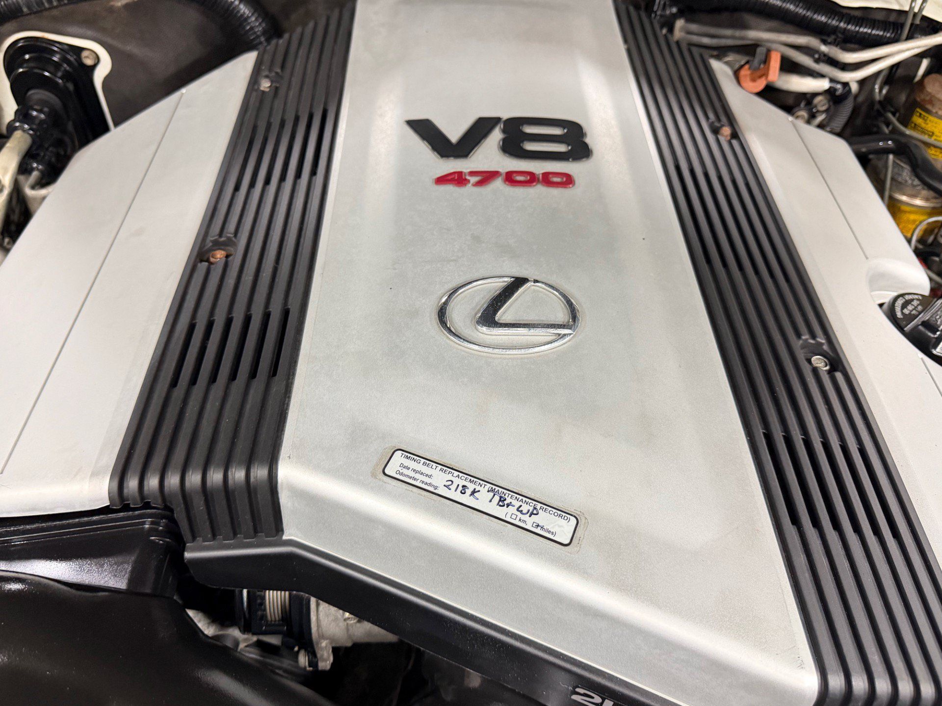 Used 2002 Lexus LX 470 4WD image 30