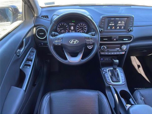 Used 2021 Hyundai Kona Limited image 19