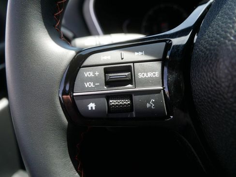 Used 2025 Honda Pilot Sport image 22