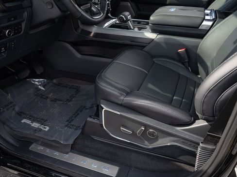 New 2026 Ford F150 Platinum w/ Equipment Group 700A Standard image 32