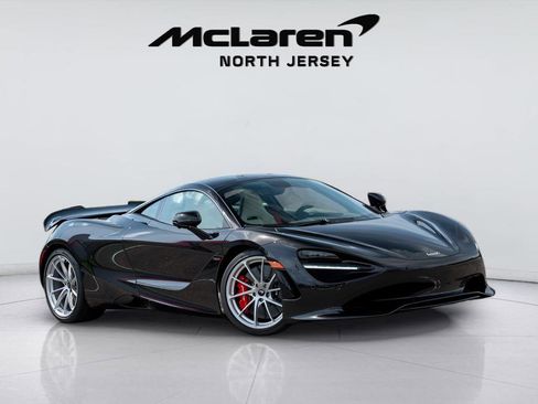 New 2026 McLaren 750S RWD image 5