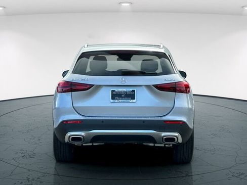 Used 2025 Mercedes-Benz GLA 250 4MATIC image 6