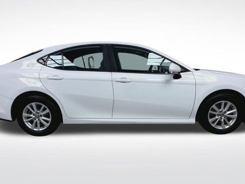 Used 2025 Toyota Camry LE w/ Convenience Package AWD/4WD image 12