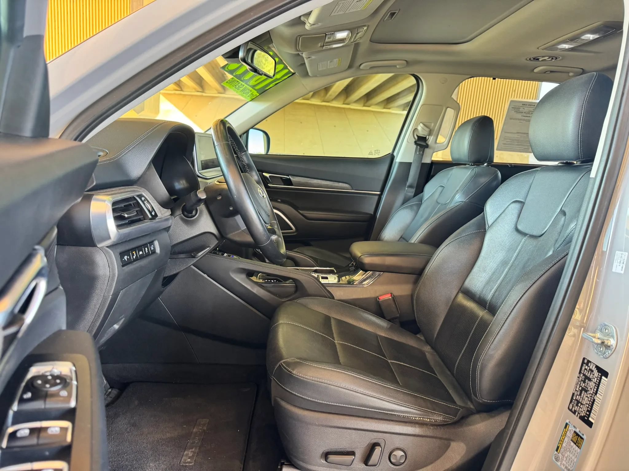 Used 2021 Kia Telluride EX w/ EX Premium Package AWD/4WD image 11