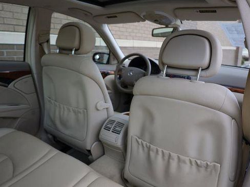Used 2006 Mercedes-Benz E 350 4MATIC Sedan image 22