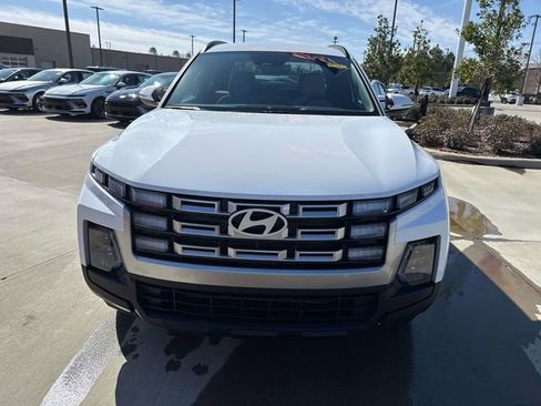 New 2026 Hyundai Santa Cruz SEL FWD image 2