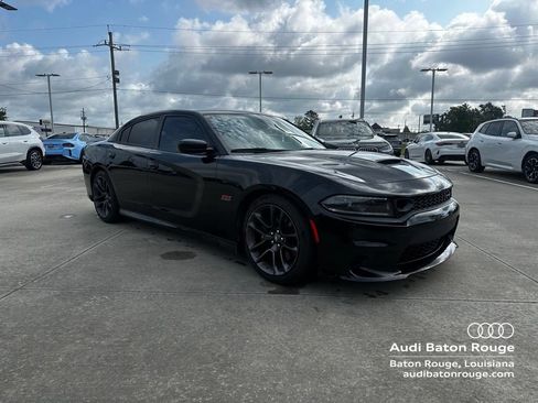 Used 2023 Dodge Charger Scat Pack RWD image 5