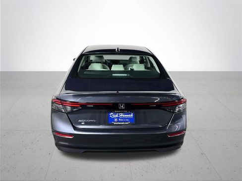 Used 2025 Honda Accord SE image 7