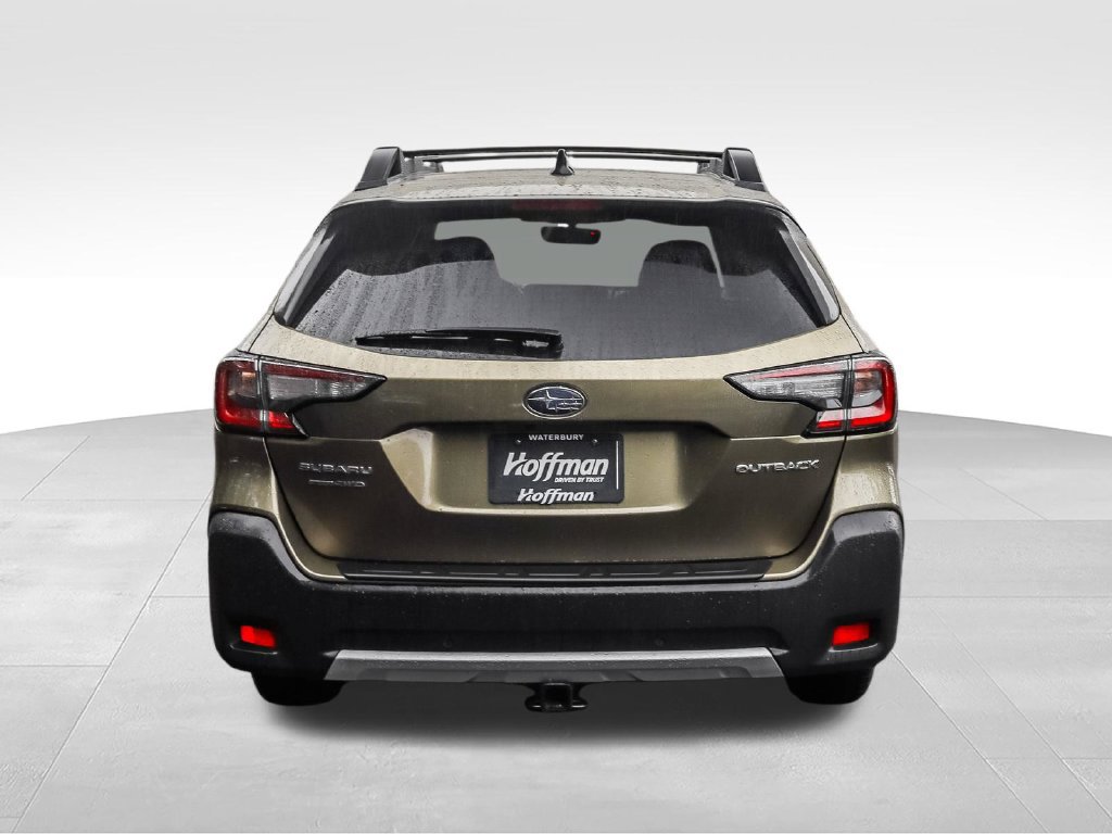 Used 2025 Subaru Outback Limited AWD/4WD image 9
