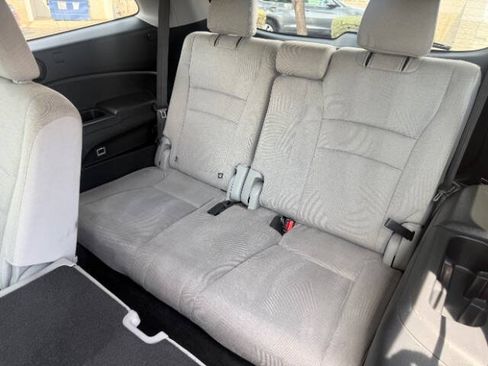 Used 2016 Honda Pilot EX image 18