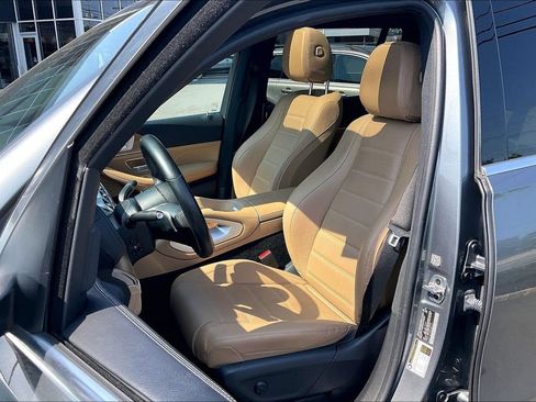 Certified 2024 Mercedes-Benz GLS 450 4MATIC image 17