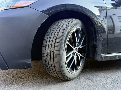 Used 2021 Toyota Camry SE image 33