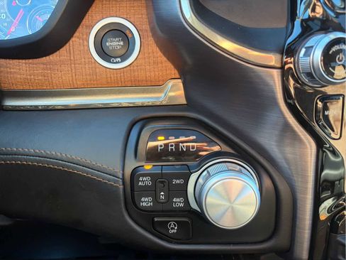 Used 2020 RAM 1500 Limited image 18