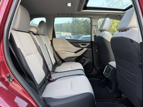 Used 2023 Subaru Forester Premium AWD/4WD image 16