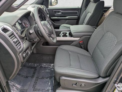 New 2026 RAM 1500 Big Horn AWD/4WD image 4