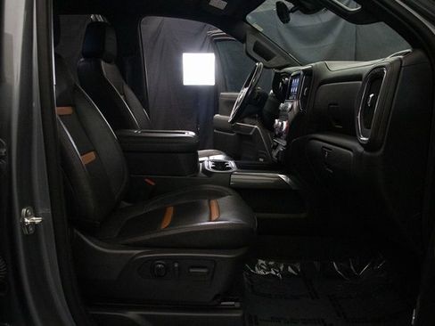 Used 2022 GMC Sierra 1500 AT4 w/ AT4 Premium Package image 17