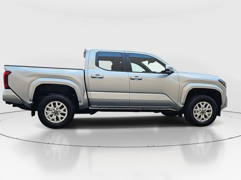 Certified 2024 Toyota Tacoma SR5 RWD image 4