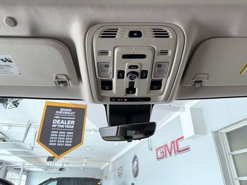 Certified 2023 GMC Yukon Denali w/ Advanced Technology Package AWD/4WD image 29