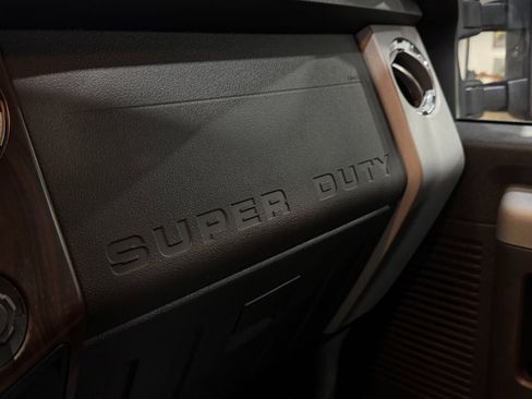 Used 2015 Ford F350 Lariat w/ Lariat Ultimate Package image 7