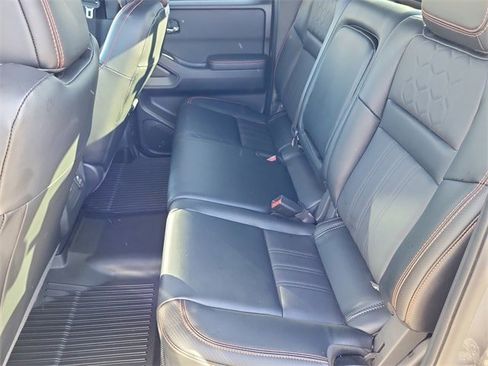 Used 2023 Nissan Frontier PRO-4X w/ Pro-4X Premium Package image 25