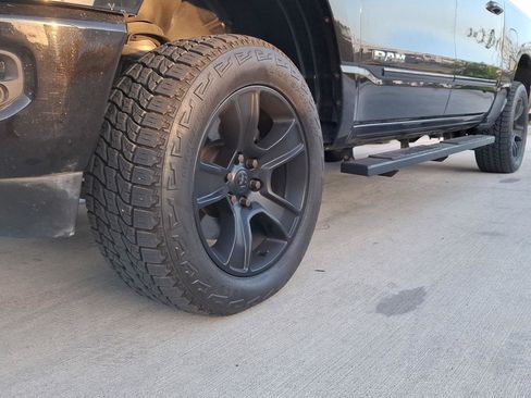Used 2019 RAM 1500 Big Horn AWD/4WD image 6