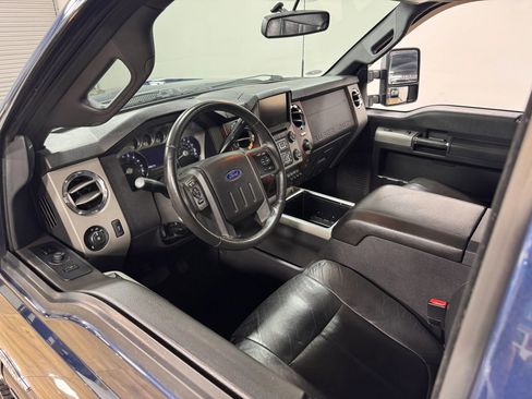 Used 2013 Ford F250 Lariat w/ Lariat Ultimate Pkg image 14