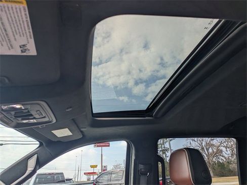 Used 2025 GMC Sierra 1500 Denali Ultimate image 23