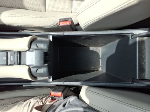 Certified 2024 Honda HR-V EX-L image 15