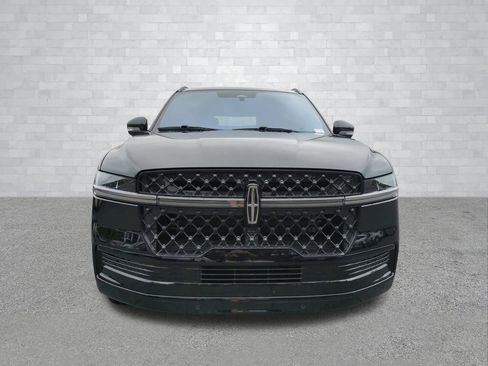 Used 2025 Lincoln Navigator Reserve w/ Jet Appearance Package AWD/4WD image 11