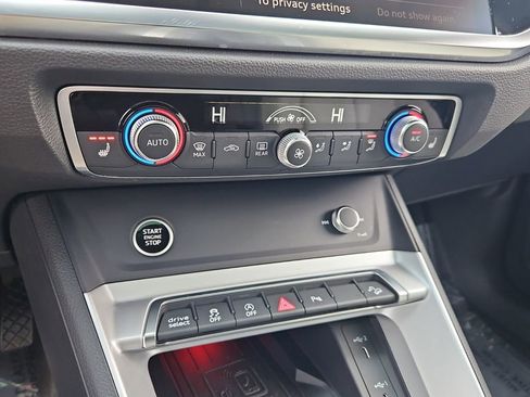 Used 2024 Audi Q3 2.0T Premium Plus w/ Premium Plus Package image 23