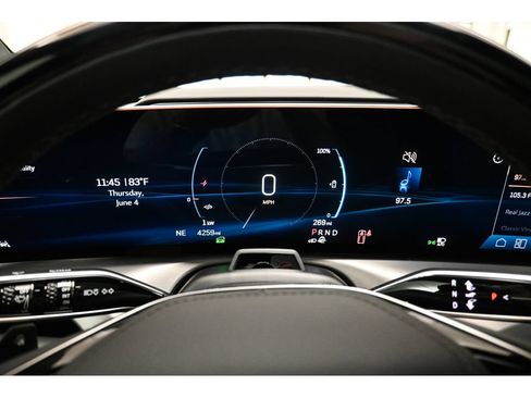 New 2026 Cadillac Vistiq Premium Luxury AWD/4WD image 24
