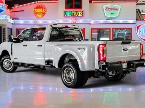 Used 2024 Ford F350 XL AWD/4WD image 4