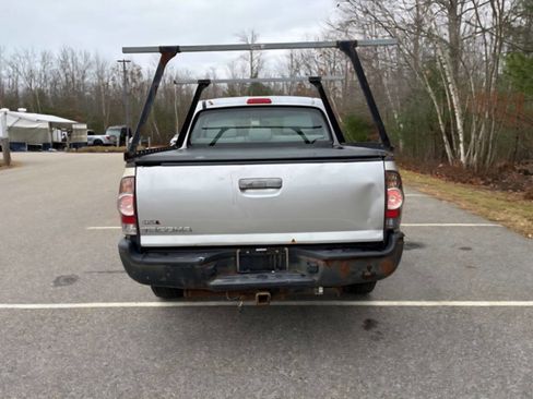 Used 2011 Toyota Tacoma 4x4 Double Cab image 7