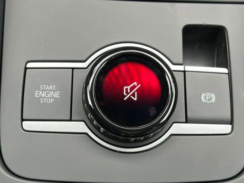 New 2026 Volkswagen Tiguan SE AWD/4WD image 31