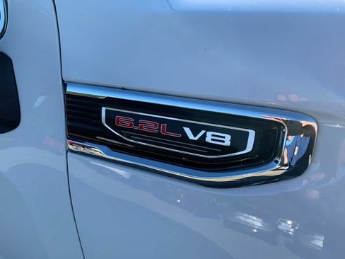 Certified 2025 GMC Sierra 1500 SLT w/ SLT Premium Plus Package AWD/4WD image 11