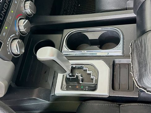 Used 2020 Toyota Tundra SR5 w/ SR5 Upgrade Package RWD image 17