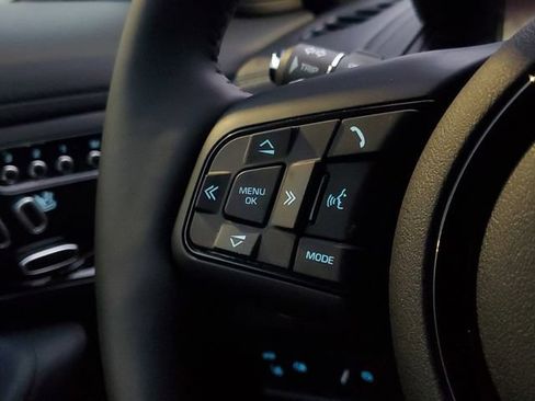 Used 2024 Jaguar F-TYPE Coupe AWD image 19