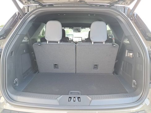 New 2026 Ford Explorer ST image 11
