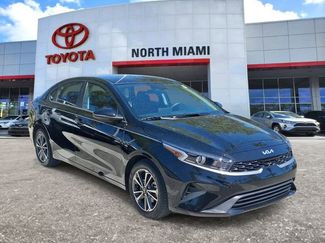 Used 2023 Kia Forte LXS w/ LXS Technology Package video 1