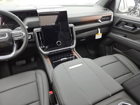 New 2026 GMC Yukon XL Denali w/ Sun & Power Step Package image 35