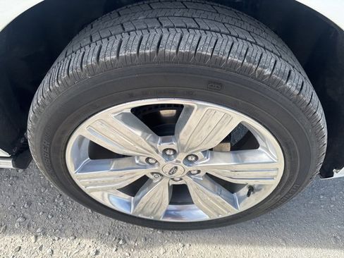 Used 2024 Ford Expedition Max Platinum image 38