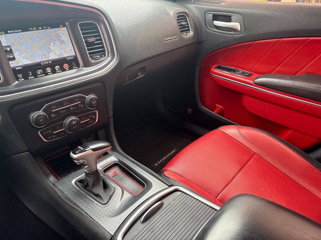 Used 2015 Dodge Charger SXT w/ AWD Premium Group image 26