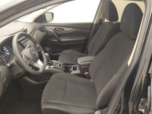 Used 2020 Nissan Rogue Sport S FWD image 17