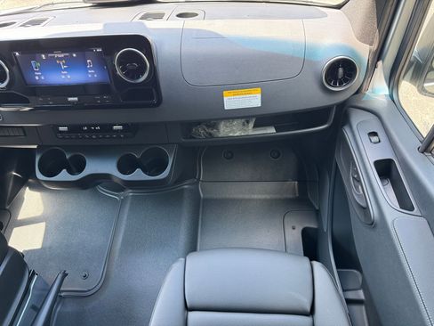New 2025 Mercedes-Benz Sprinter 2500 image 20