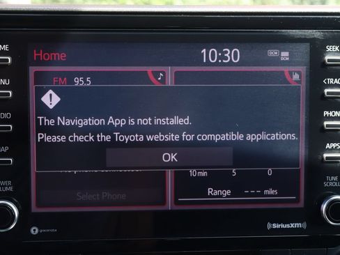 Used 2021 Toyota Highlander L FWD image 32