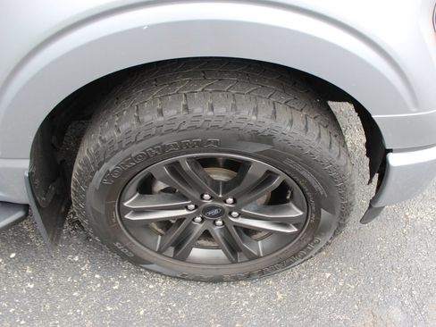Used 2022 Ford F150 XLT w/ Equipment Group 302A High AWD/4WD image 11