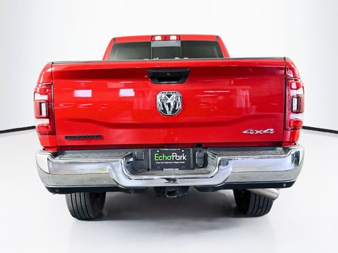 Used 2024 RAM 2500 Big Horn w/ Safety Group AWD/4WD image 7