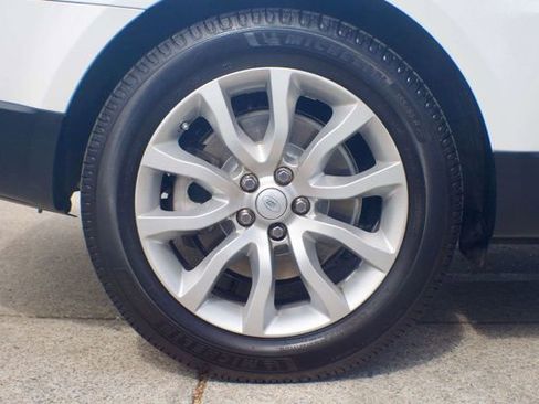 Used 2017 Land Rover Range Rover Sport HSE image 60